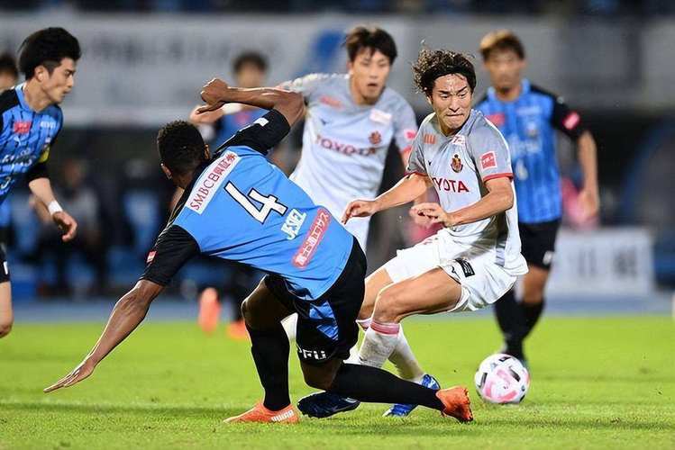 甘冈客场力克梅斯，全取三分士气高的简单介绍