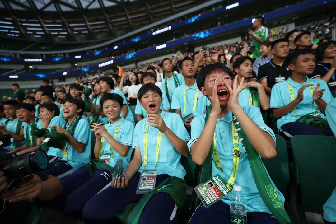 江南体育官网登录-精彩绝伦的比赛场面惊艳全场观众
