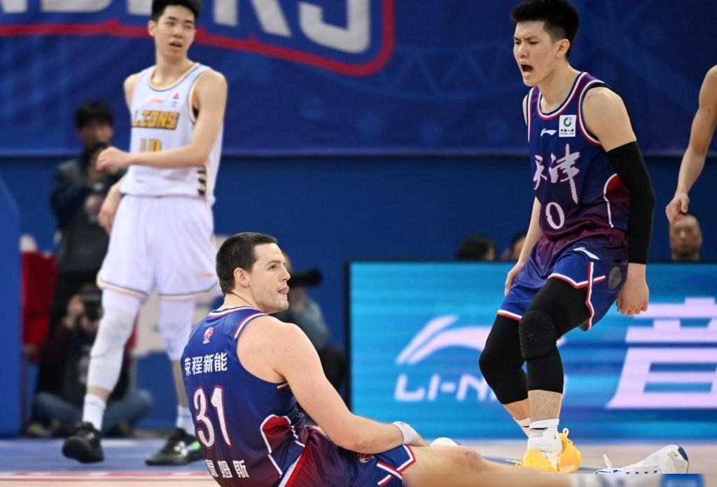 江南体育网页版-西藏男篮主场击败对手，迈向胜利